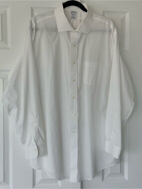 Brooks Brothers Regent White Men's Dress Shirt